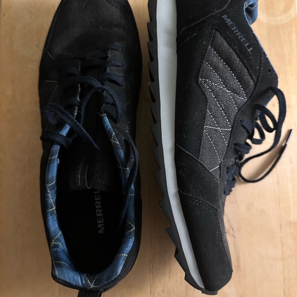 Merrell Shoes, Size 11 - Picture 3 of 6